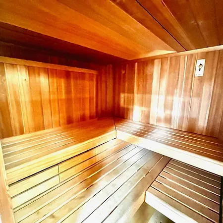 34 Holiday home
